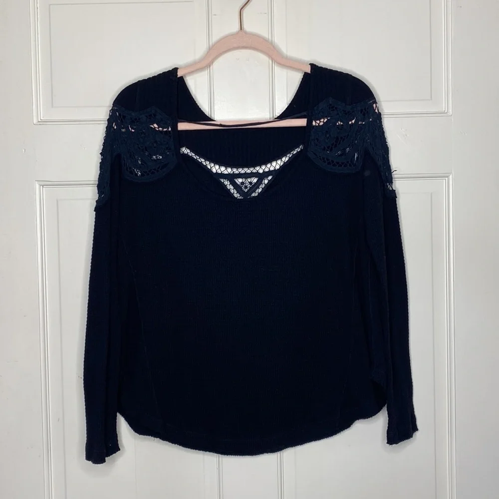 Free People‎ Lace Oversized Black Waffle Knit Thermal